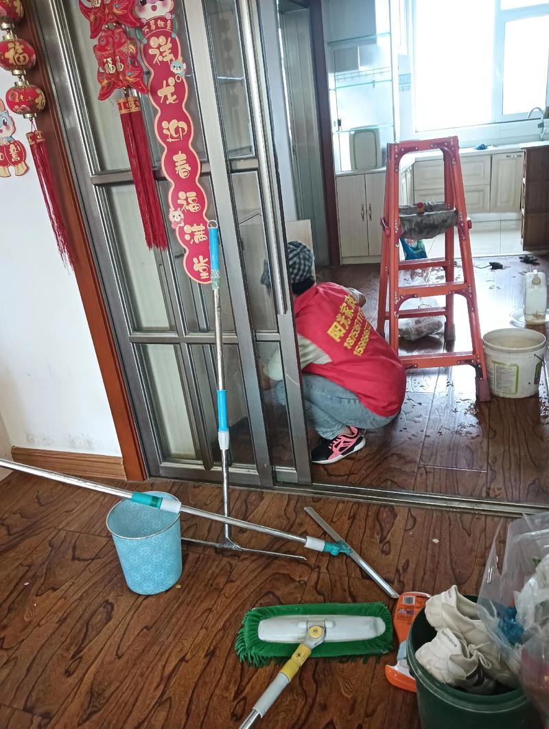 日常保洁：打造洁净生活